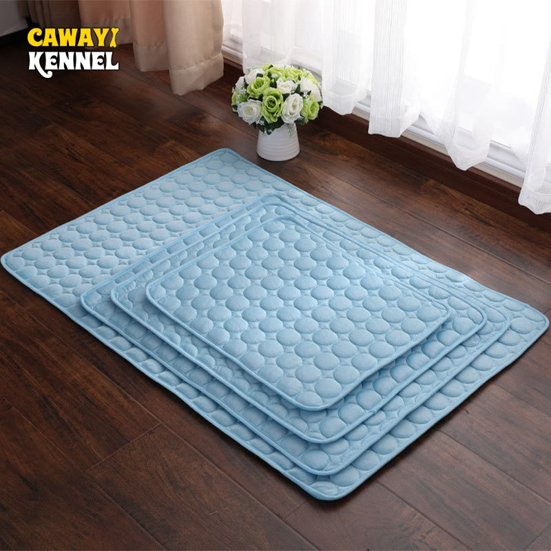 CAWAYI KENNEL Dog Cooling Mat Pet Ice Pad Teddy Mattress Pet Cool Mat Bed Cat Summer Keep Cool Ice Silk Cooling Dog Mat for Dogs